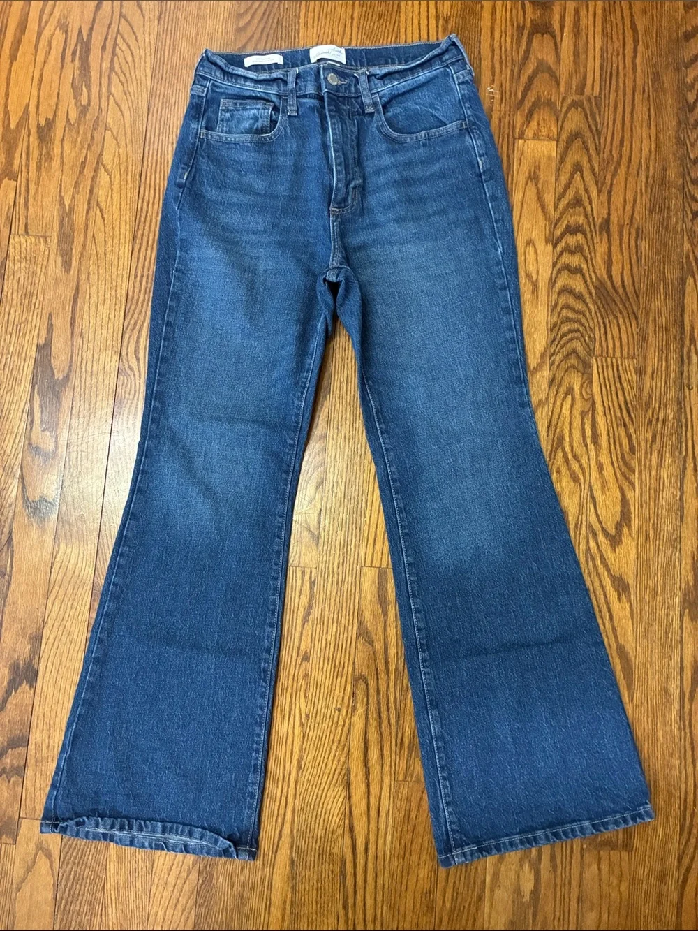 Universal Thread high rise Flare Jeans size  8 short